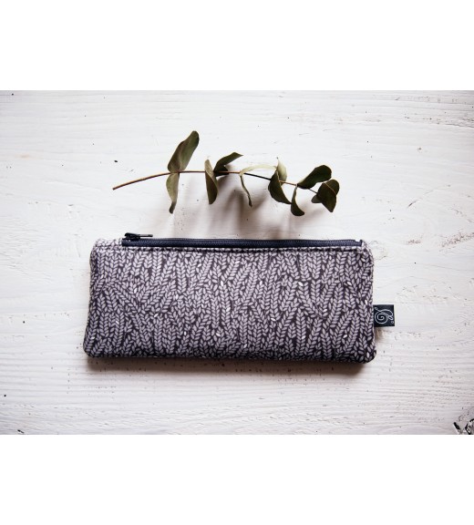 Peračník - malé vetvičky v sivej Peračník - malé vetvičky v sivej